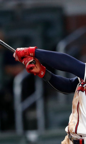Riley HR ties it in 9th, Braves top Bucs in 11 for 6 in row